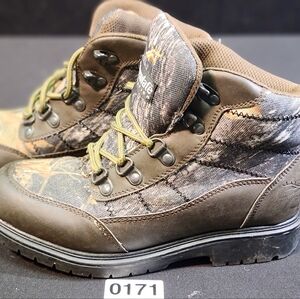 Camouflage kids Hiking Boots with Green Laces by HUNT